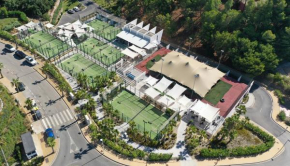 Sunset west facing Apartment - Lifestyle Resort 800m - EsteponaCity
